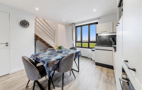 Saint-Benoit-des-Ondes Apartment | Pet Friendly Apartment