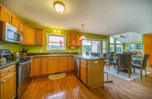 Goodview House | Pet Friendly-180 Feet of breathtaking shoreline on peaceful Smith Mountain Lake!