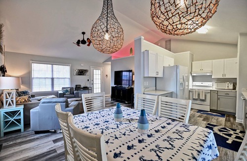 Clearwater House | Pet Friendly 3 bed/2 bath home in the Clearwater Community! Pool, Tennis, Beach Town, WIFI, Pets Allowed!