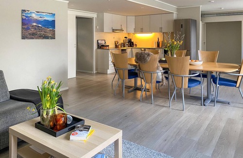 Vestnes Apartment | Pet friendly apartment in Tresfjord