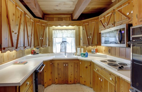 Vallecito Cabin | Pet-Friendly Bayfield Cabin w/Game Room & Hot Tub