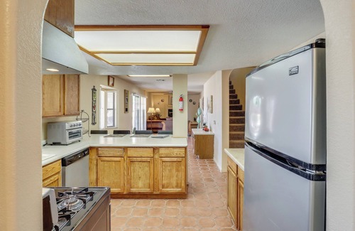 Bullhead City House | Pet-Friendly Bullhead City Home ~ 2 Mi to River!