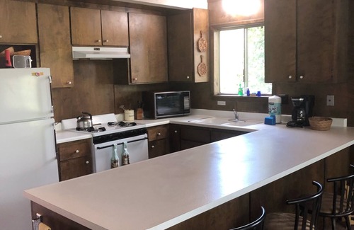 Cold Springs Cabin | Pet friendly, Family Cabin ~ Pinecrest Lake 5 minute drive.
