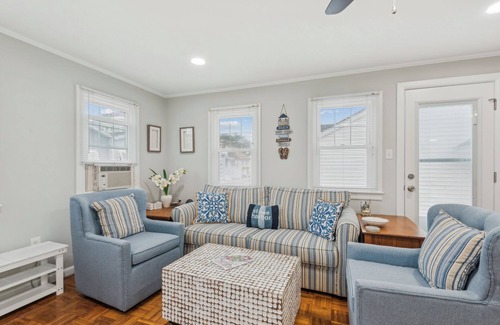 Stone Harbor House | PET FRIENDLY! FRIDAY TO FRIDAY RENTAL.