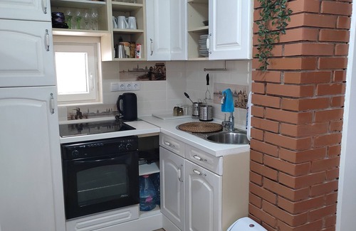 Enying House | Pet friendly garden house 9 kilometres from lake Balaton