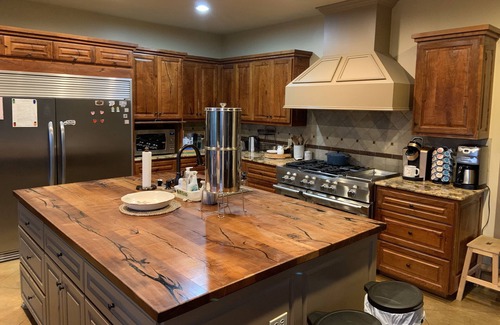 Apache Shores House | Pet Friendly Hill country home with urban conveniences