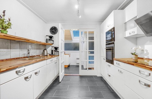 Blavand Strand House | Pet friendly home in Blåvand with WiFi