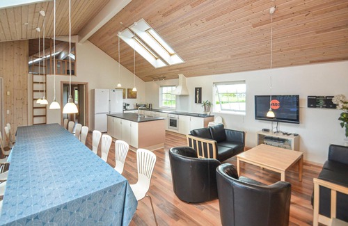 Idestrup House | Pet friendly home in Idestrup with WiFi