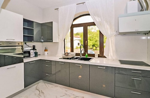 Veli Brgud House | Pet friendly home in Jurdani with sauna