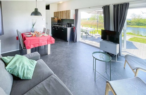 Lauwersoog House | Pet friendly home in Lauwersoog