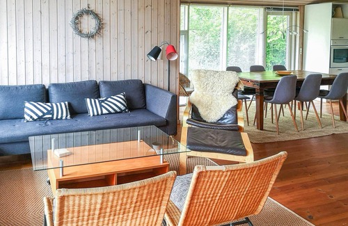 Stege House | Pet friendly home in Stege with sauna