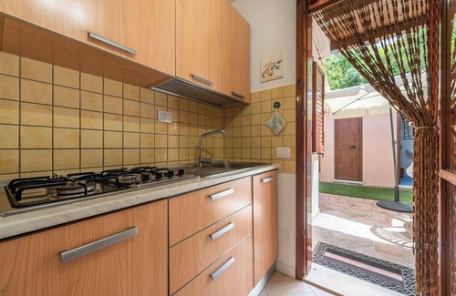 Geremeas House | Pet-Friendly Holiday Home “Casa Anna” next to the Beach with Sea Views