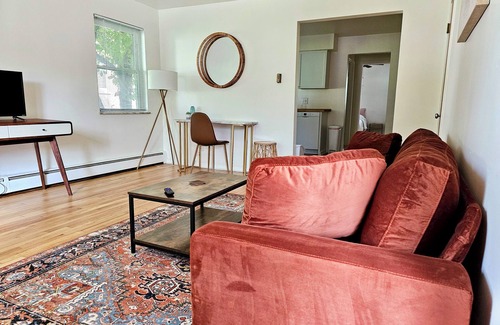 Westwood Apartment | Pet Friendly, Newly Updated 1Bed/1Bath Perfect for Long Term Stays