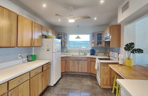 Painters Hill House | Pet-friendly Oceanfront Home w Cinnamon Beach Views