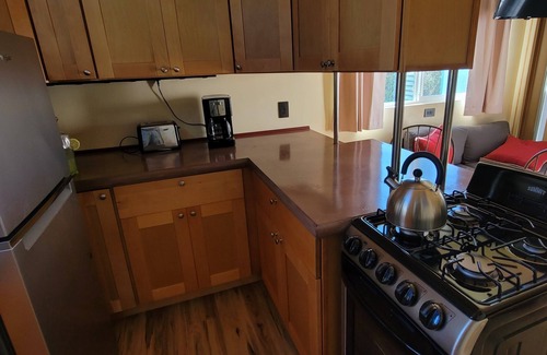 Del Dios Cottage | Pet friendly, peaceful 1 BR cottage w/BA, AC on beautiful Lake Hodges