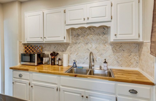 New Warrington Cottage | Pet-friendly Pensacola House Rental: 3 Mi to Beach