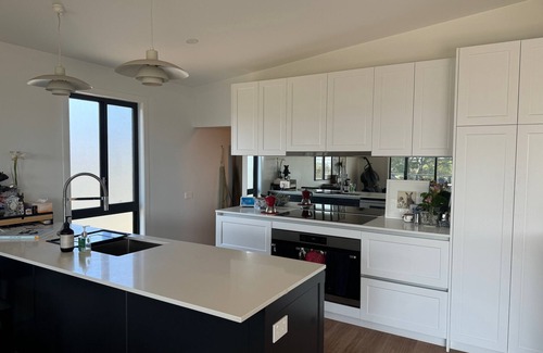 Newhaven House | Pet Friendly Phillip Island Boathouse Reimagined