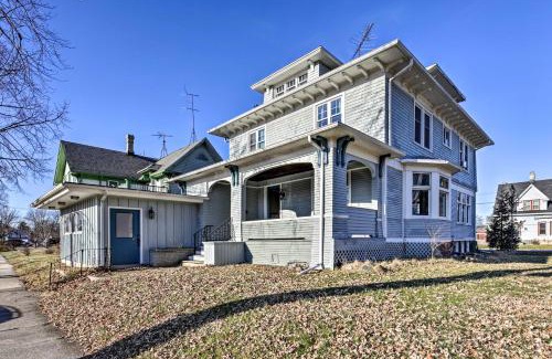 Sheboygan House | Pet-Friendly Sheboygan Home, 1 Mi to Lake Michigan