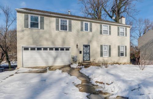 Silver Spring House | Pet-Friendly Silver Spring Home 2 Mi to Downtown!