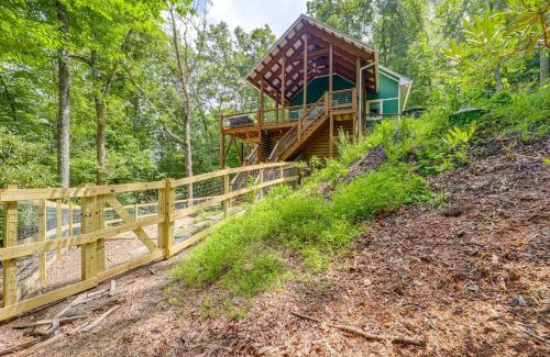 West Jefferson House | Pet-Friendly West Jefferson Home with River View!