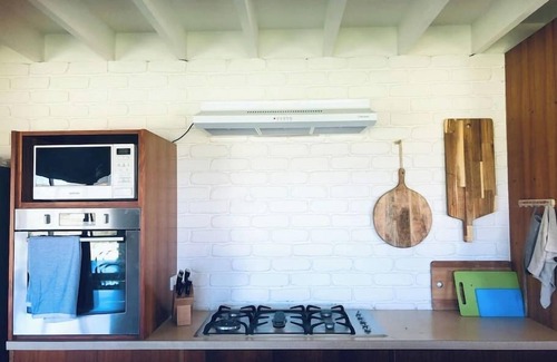 Peterborough House | Peterborough Beach House