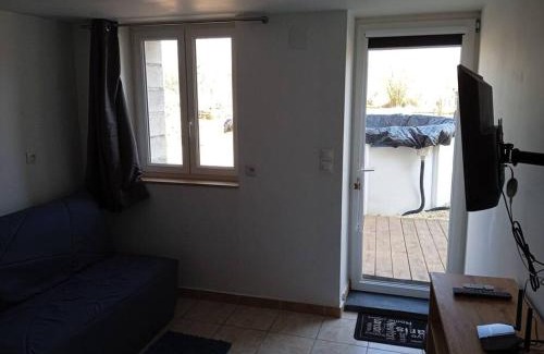 Vellefrie Apartment | Petit logement avec entrée indépendante