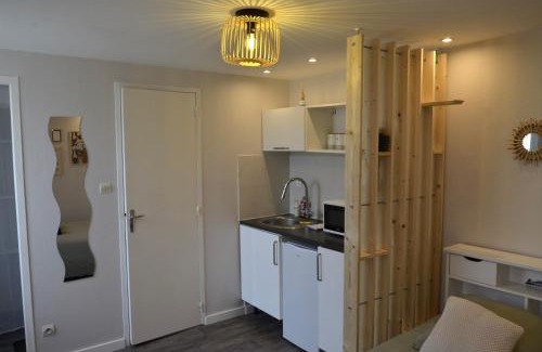 Les Hauts de Saint-Aubin Apartment | Petit studio style bohème