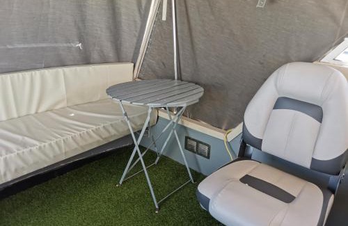 Le Barcares Boat Rental | Petit yacht