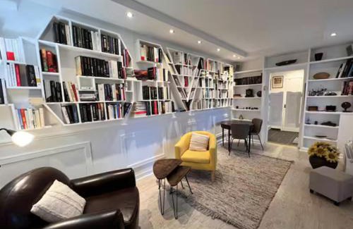 Adamville House | Petite maison charmante proche Bords de Marne