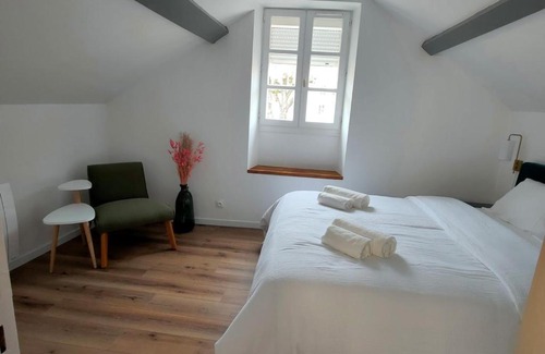 Nemours Apartment | Petite maison centre-ville