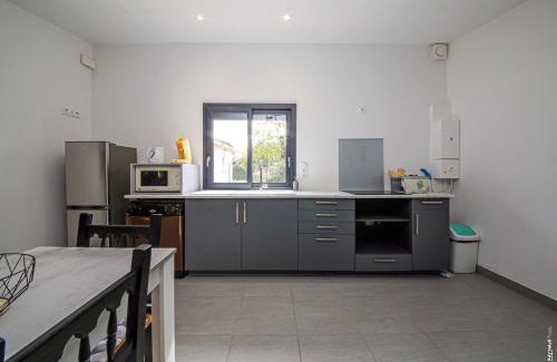 Graulhet House | Petite Maison de Charme - Jardin - Graulhet