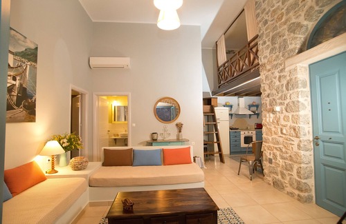 Kalymnos Villa | Petra Boutique Homes