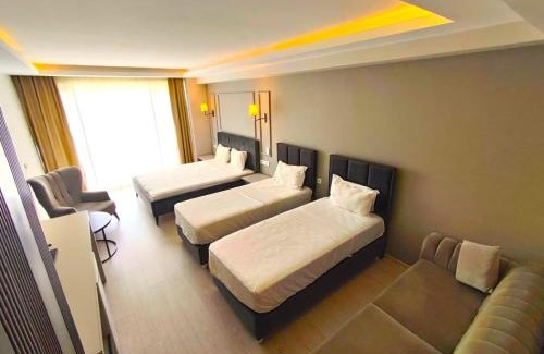 Pendik District Hotel | PETRA HOTEL TUZLA