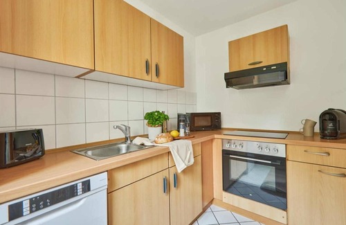 Pforzheim Apartment | Pforzheim Nicole, im Ruhigen Stil