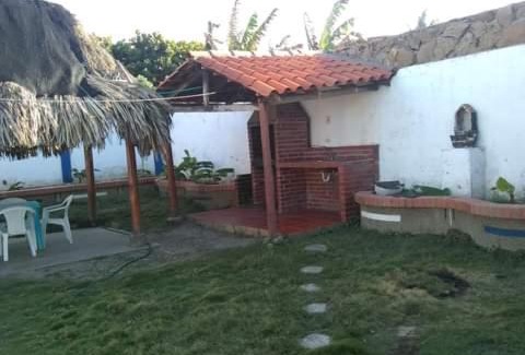 Santa Veronica House | Phandy