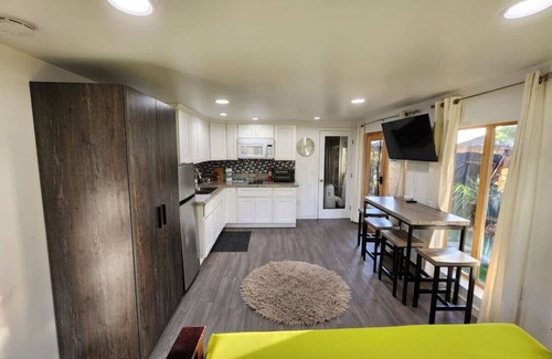 Lake Wohlford House | Phenomenal 1 bedroom with views!