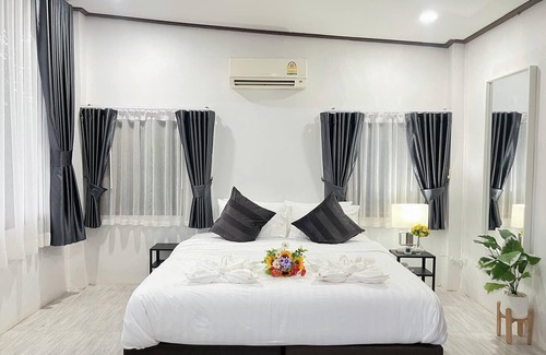 Sangkhla Buri Resort | phetruntee resort