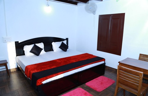 Pirmed Bed & Breakfast | Philip Mary Farm Stay, Thekkady
