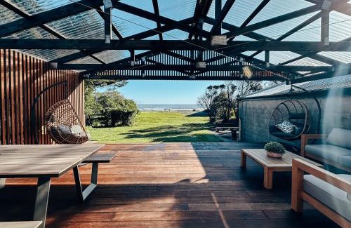 Hokitika House | Phoenix Escape