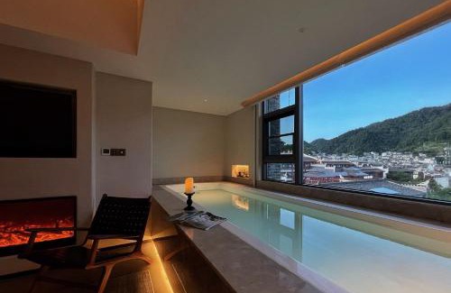 Fenghuang Bed & Breakfast | Phoenix Hall House Hotel
