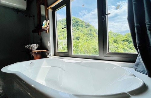 Phong Nha Hotel | Phong Nha Mountain House