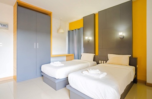 Chalong House | Phoomjai House