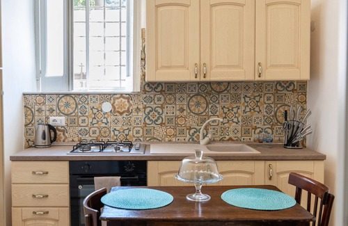Angri Apartment | Piano delle Radici – Historic Villa with Garden
