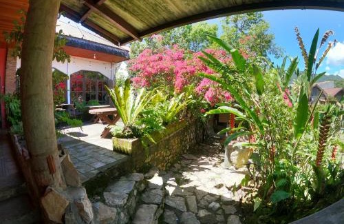 Rantepao Hotel | PIAS POPPIES HOTEL