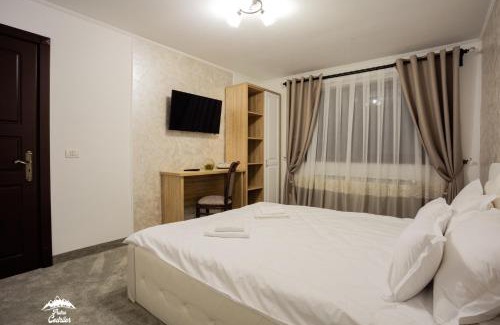 Cozanesti House | Piatra Codrilor