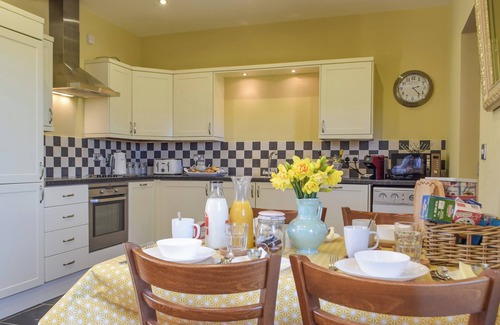 Haverfordwest Cottage | Picked for its coastal location with a plethora of walks nearby.
