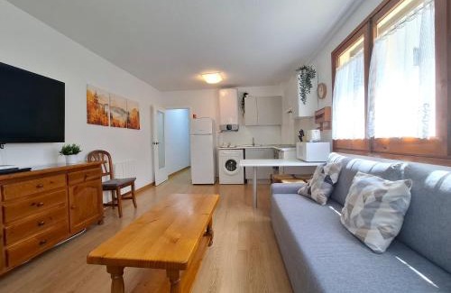 Biescas Apartment | Pico Erata, wifi y renovado - Arafita Apartamentos