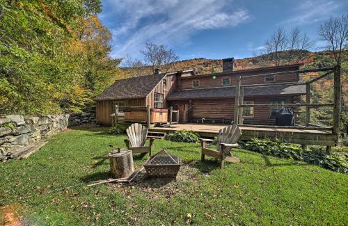 Bridgewater Corners House | Picture-Perfect Vermont Mtn Cabin with Hot Tub!