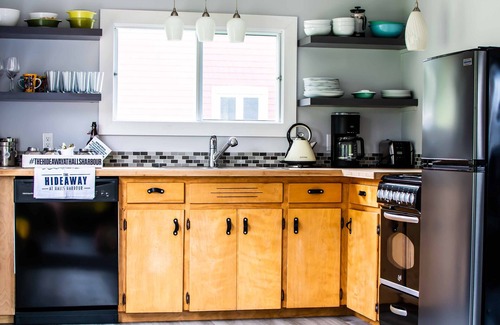 Hall's Harbour House | Picturesque, Authentic Bay of Fundy Seaside Experience