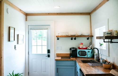 Morganton Apartment | Picturesque Cottage on a Beautiful Farm